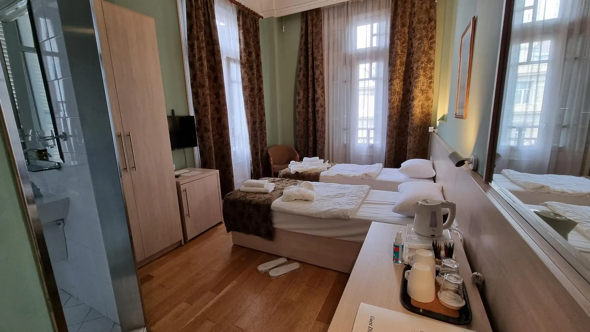 Minerva Premier Hotel Saloniki
